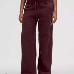 Wide leg scuba pants